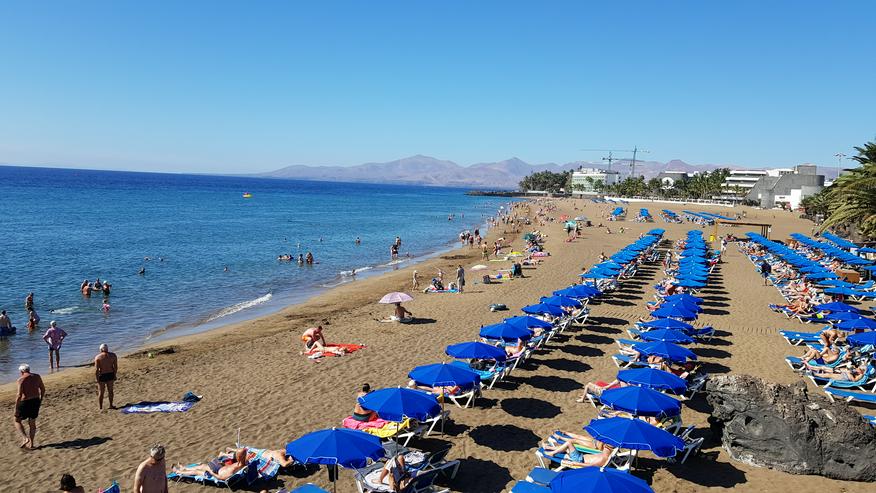 Bild 17: Urlaub Überwintern Langzeit Kanarischen Insel Lanzarote in Spanien Pool Ferienwohnung