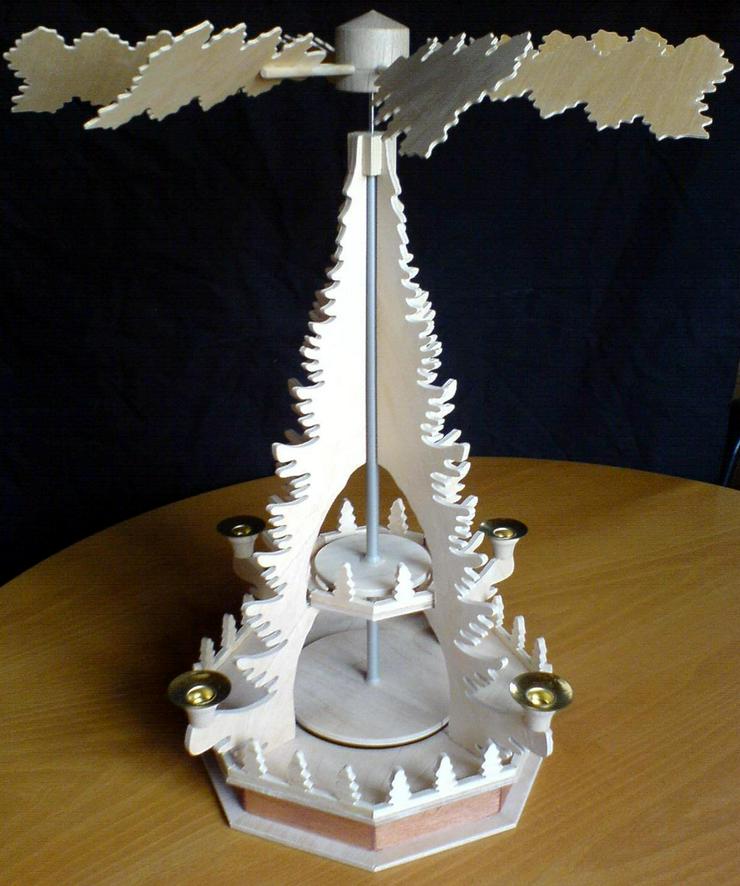 Bild 1: Bausatz Erzgeb. Weihnachtspyramide 2 Etagen