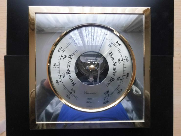 Dekoratives Barometer, 19 x 19 cm mit Dosenwerk.