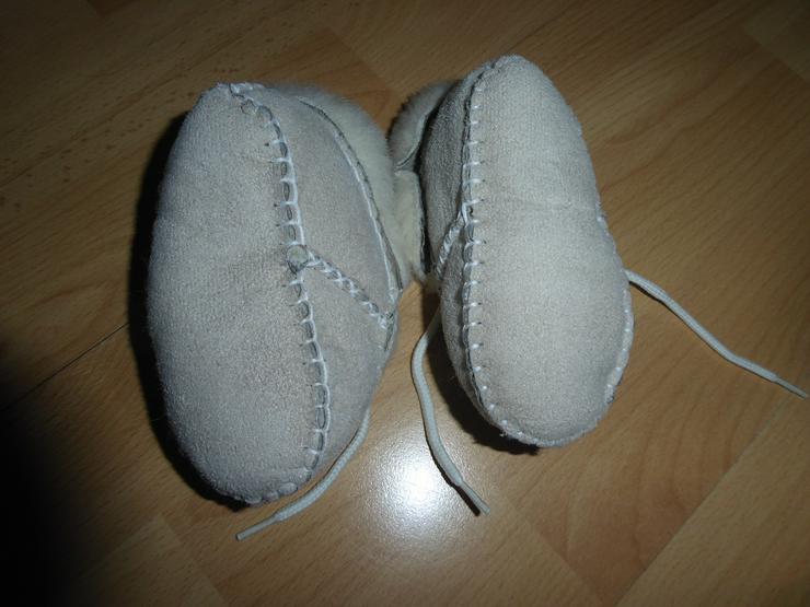 Neue Babyschuhe mit Schafwolle zum Schnüren - Schuhe - Bild 2