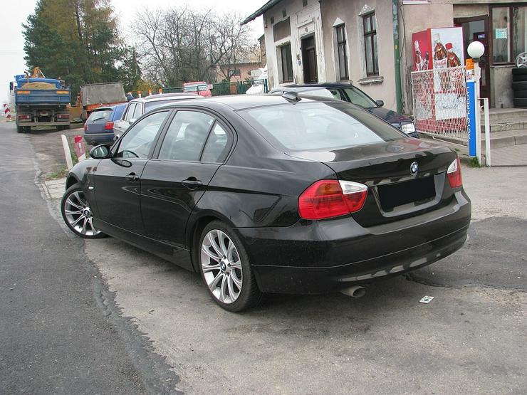 BMW 320 D BIXENON NAVI ! ! ! - 3er Reihe - Bild 8