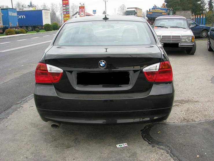Bild 5: BMW 320 D BIXENON NAVI ! ! !