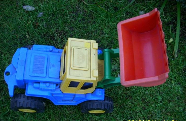 LENA Traktor/Radlader, Kunststoff aber stabil - Kinderfahrzeuge & Schlitten - Bild 2