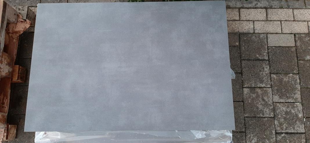 Bild 2: Terrassenplatten Neu, Keramik Graphit 60x90x2 cm und 60x60x2 cm