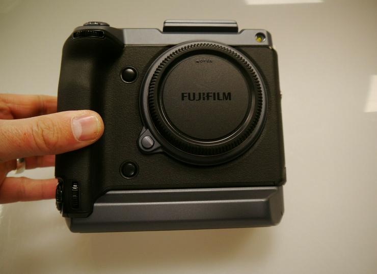 Bild 2: Digitalkamera Fujifilm GFX100 MITTELFORMAT  08/2019