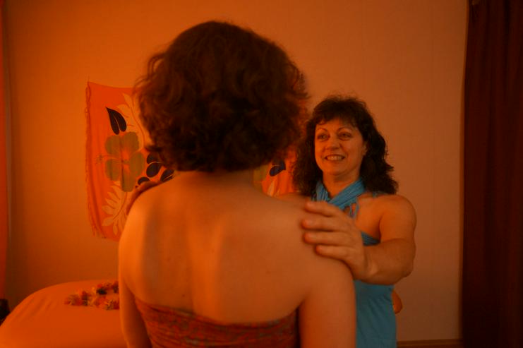 Bild 1: Lomi Lomi Massagen bei Wellness & Passion in Weil der Stadt-Merklingen