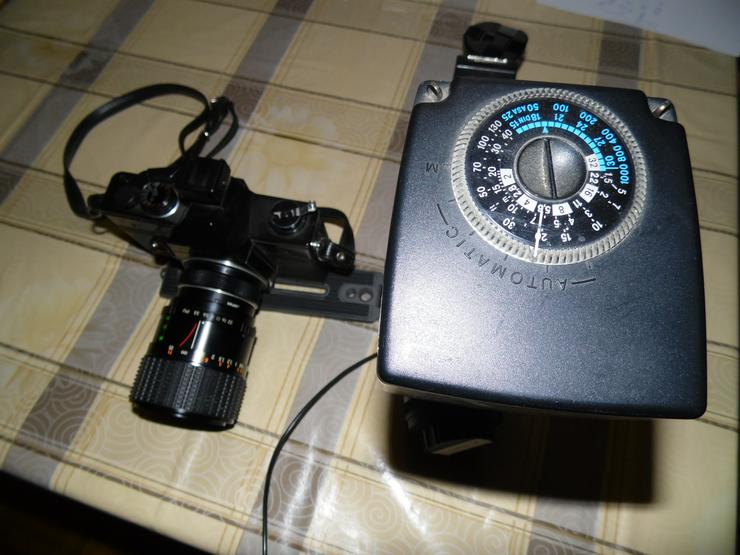 Bild 1: Zwei Fotoapparate für Fotoliebhaber