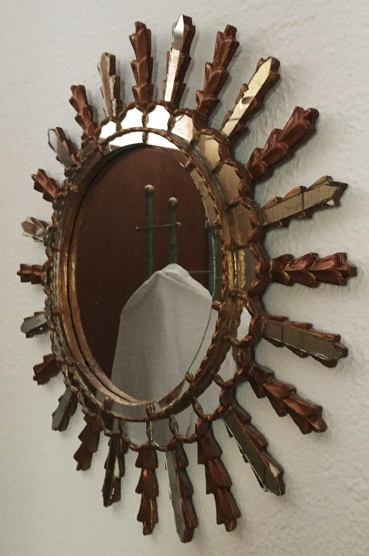 Goldspiegel sonnenförmig -  Handarbeit gefertigt - Aus Massivholz - Spiegel - Bild 3