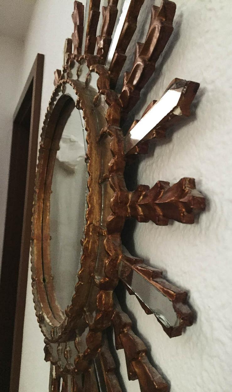 Goldspiegel sonnenförmig -  Handarbeit gefertigt - Aus Massivholz - Spiegel - Bild 4