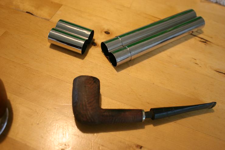 Bild 9: Giordano Pfeife, Pfeifenständer, Zigarrenetui