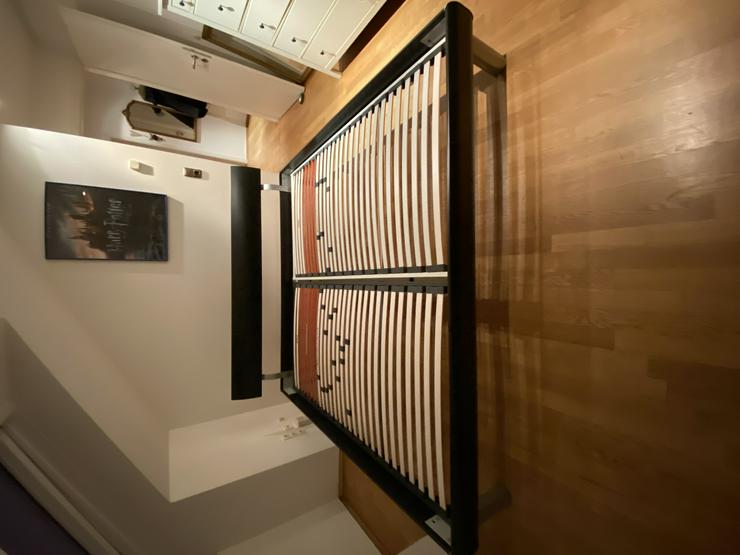 Bild 2: Gut erhaltenes Hasena Doppelbett 2m x 2m inklusive IPNOmed Lattenrosten