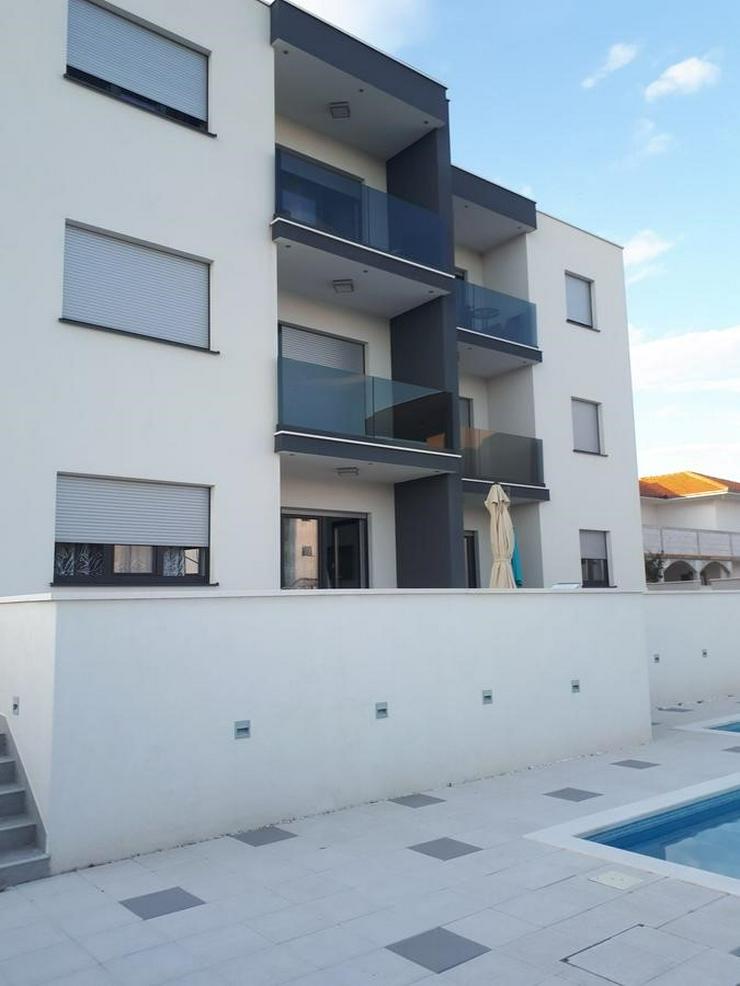 Bild 4: Schöne moderne Wohnung nähe des Meeres in Trogir, Kroatien