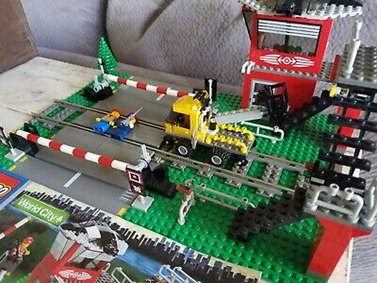 Bild 6: Lego 10128 Train Level Crossing 