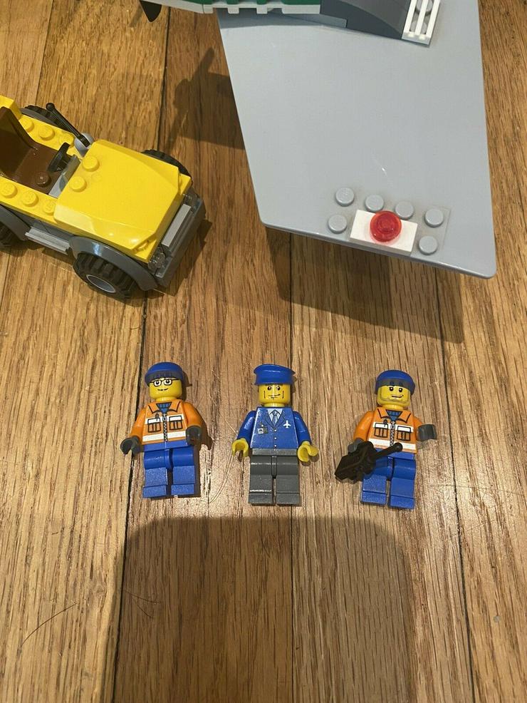 Bild 9: Lego 7734 Cargo Plane