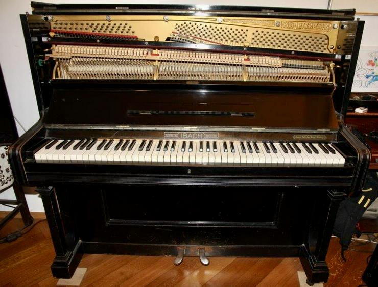Bild 2: IBACH -Klavier für Selbstabholer