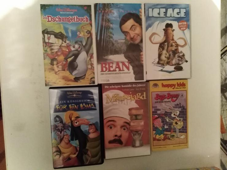 VHS-Videocassetten: Ice Age, Dschungelbuch, Bibi Blocksberg