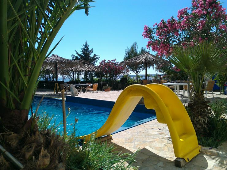 Bild 2: Kroatien Urlaub - Appartement mit Pool direkt am Badestrand