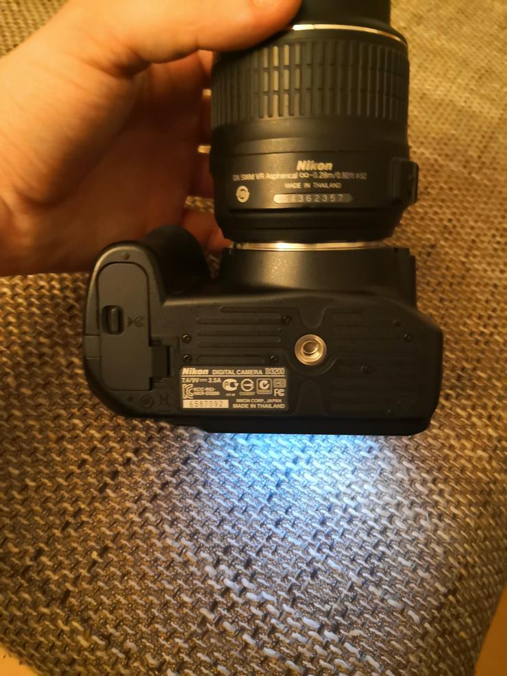 Bild 7: Nikon Digitalkamera D3200 - inkl. Nikon DX VR Objektiv *wie neu*
