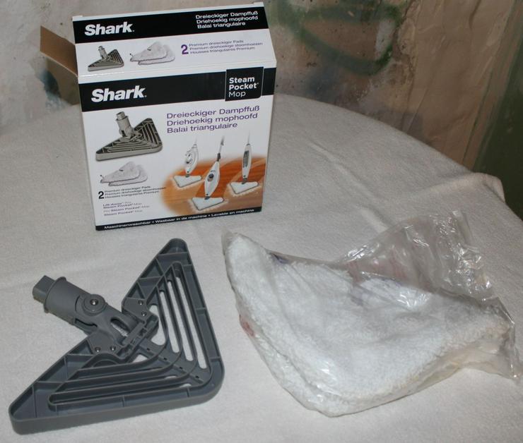 Bild 2: Shark Steam Pocket Mop dreieckiger Dampffuß neu