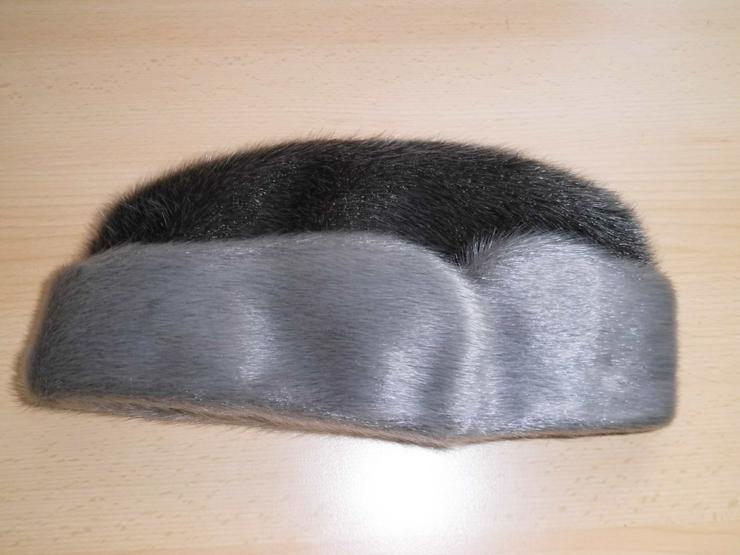 Echt-Pelz-Mütze von Rolandia Pelzmoden in grau Grösse 58 mit ausklappbaren Ohrklappen - Kopfbedeckungen - Bild 5