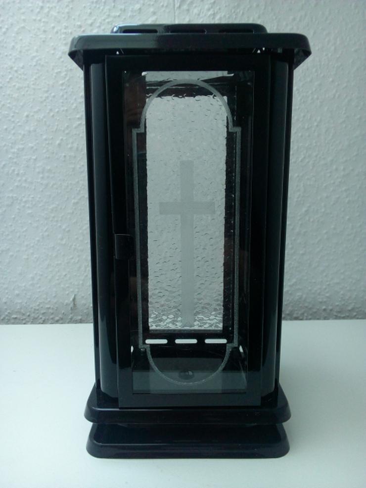 Bild 1: Grablampe schwarz Grablicht Grablaterne