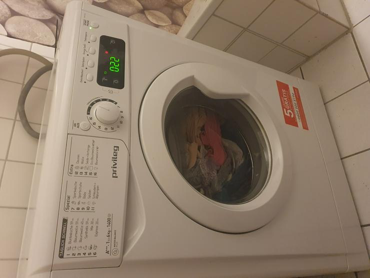 Frische Waschmaschine 15 Monate alt wie neu - Waschen & Bügeln - Bild 2