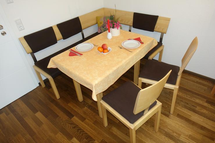 Bild 1: Essecke (Eckbank, Tisch, 2 Stühle), Birke massiv