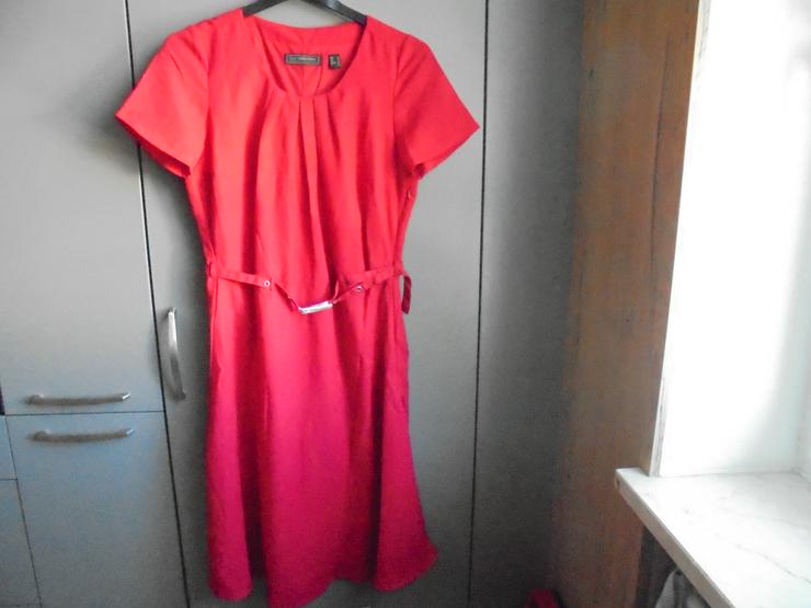 NEU: Damen Kleid in rot Gr. 38 von bpc selection