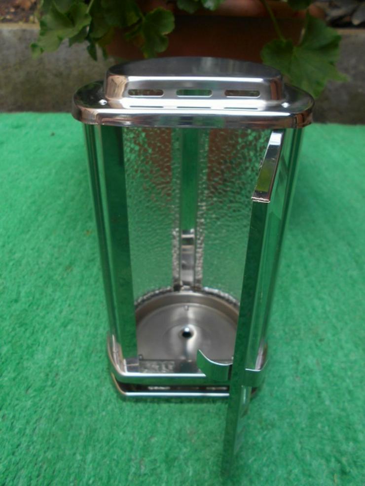 Bild 3: Halbrunde Grablampe aus Edelstahl mit Facettenglas Grablaterne Grablicht