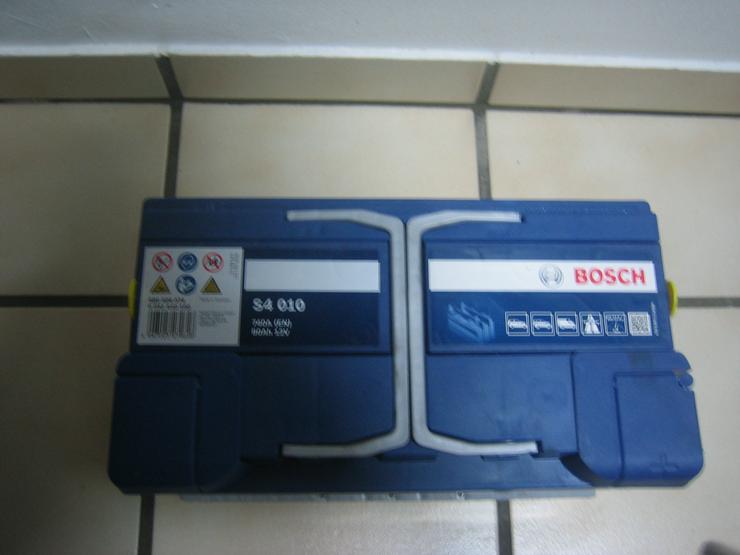 Bild 2: Batterie BOSCH S4 010 (Starterbatterie)