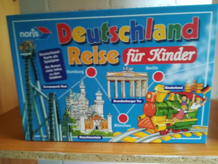 Bild 3: Brettsiele, Kartenspiele, Puzzle, Kinderbücher - Für die ganze Familie