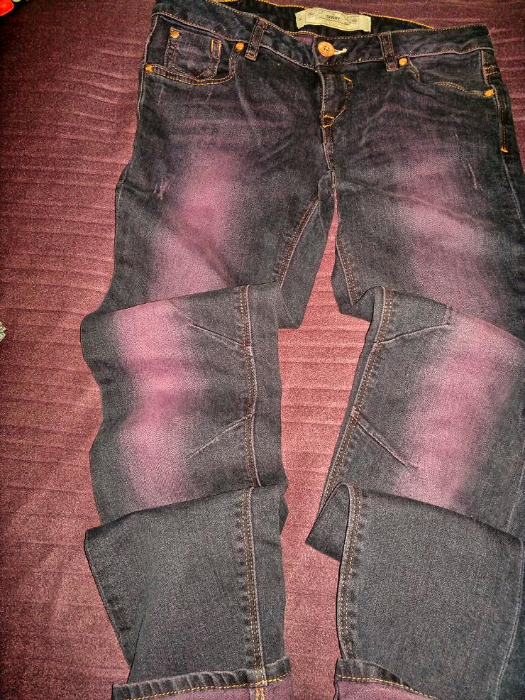 Coole, trendige Jeans mit Bleaching-Effekt - W26-W28 / 36-38 / S - Bild 1