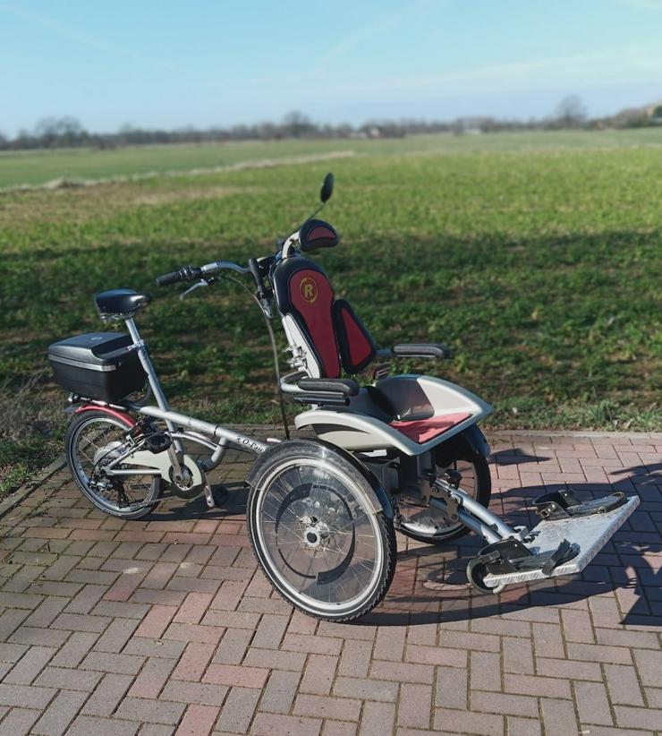 Bild 1: Dreirad für Schwerst-Behinderte