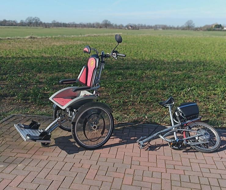 Bild 5: Dreirad für Schwerst-Behinderte