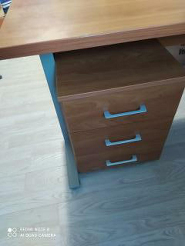 Bild 1: Bürotisch, Schreibtisch, Arbeitstisch mit Schieberschrank