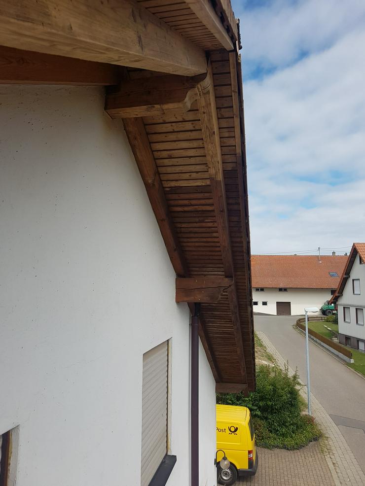 Bild 5: Holzfassade Fassade Dachüberstand Giebel 