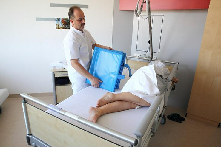 Faltbare Bettbadewanne - auf Rezept KOSTENLOS ! - Rollstühle, Gehhilfen & Fahrzeuge - Bild 5