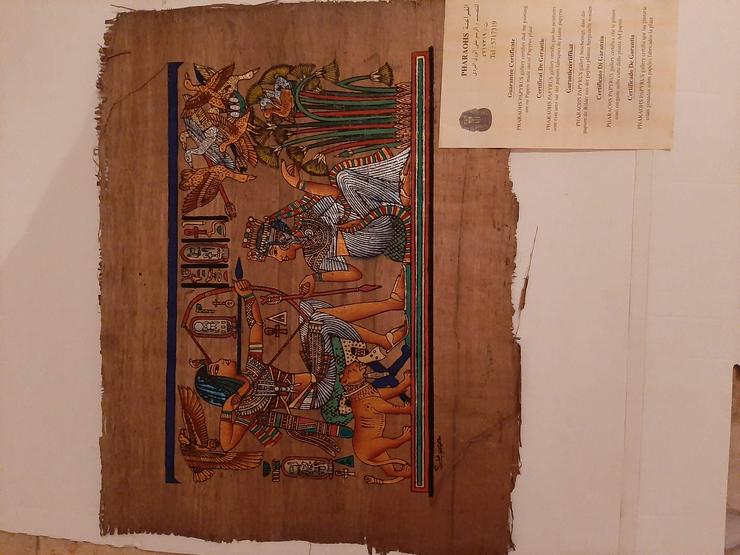 Bild 8: Ägyptische Kunst auf Papyrus Papier