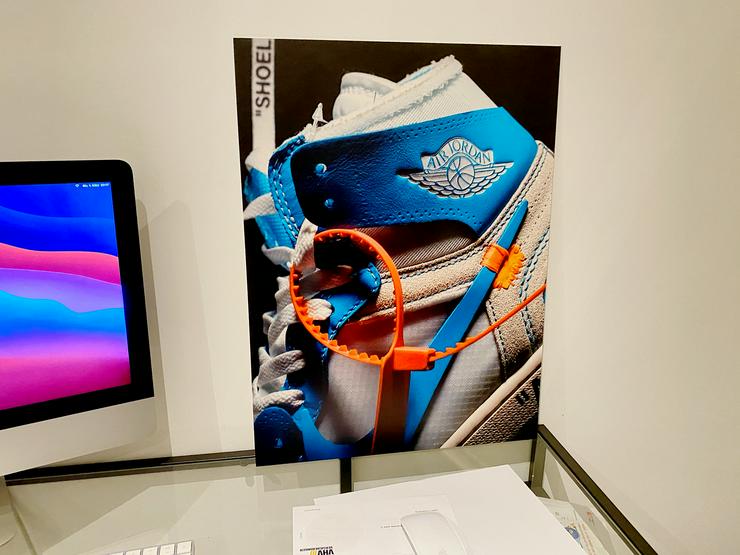 Nike Off White Air Jordan 1 Sneaker Wandbild aus 3mm Hartschaum - Bilderrahmen - Bild 1