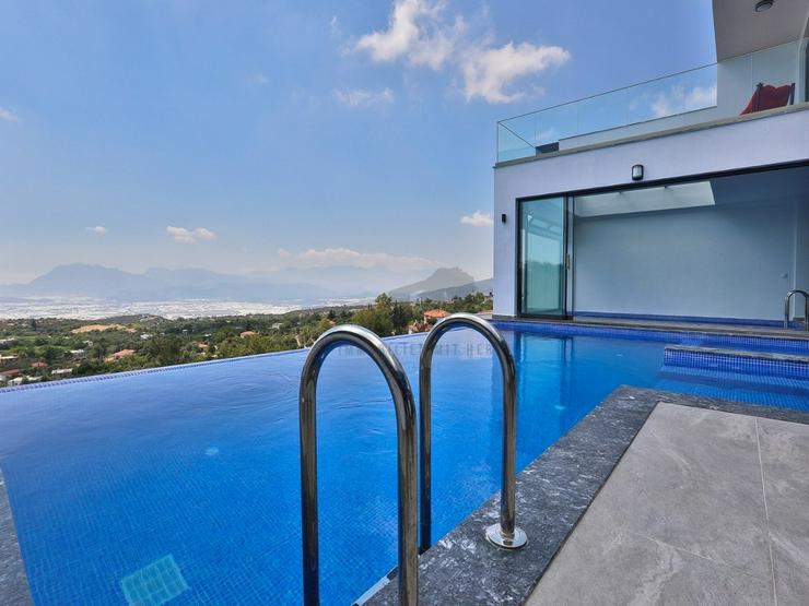 Bild 1: Luxusvilla für 6 Personen mit beheizbarem Innenpool Antalya - Kas