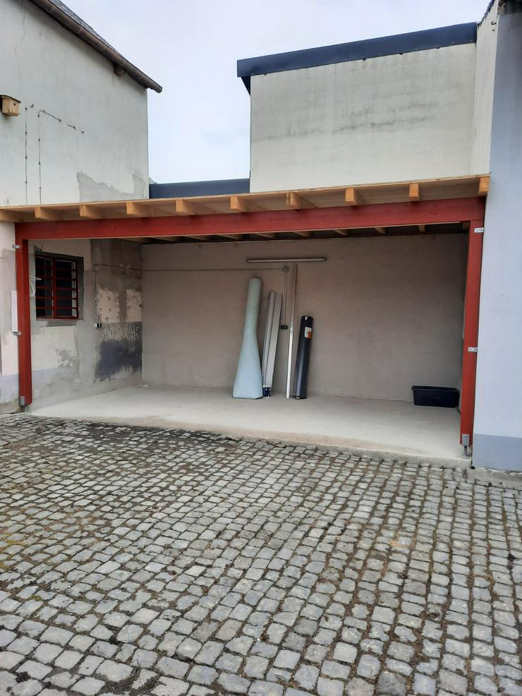 Carport in Sankt Sebastian zu vermieten  - Garage & Stellplatz mieten - Bild 2