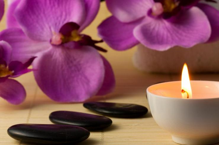 Bild 9: Hot & Coold Stone Massage, Thai Massage, Massage