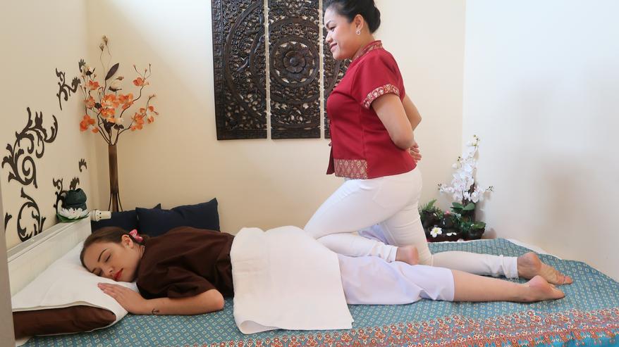Bild 2: Thai Massage, Traditionelle Thai Massage, Thaimassage
