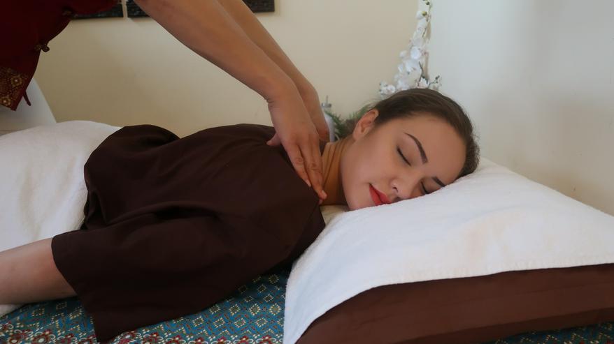 Bild 11: Thai Massage, Traditionelle Thai Massage, Thaimassage