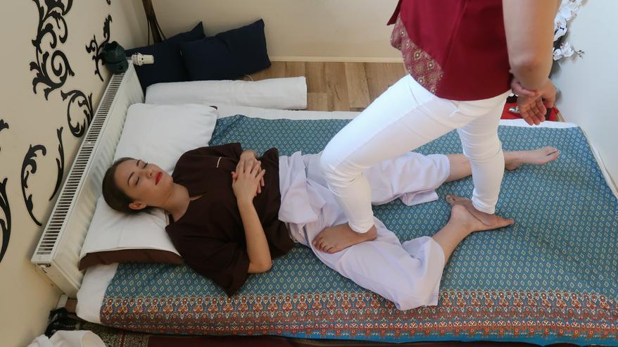 Bild 10: Thai Massage, Traditionelle Thai Massage, Thaimassage