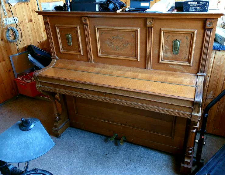 Bild 3: Klavier Piano 