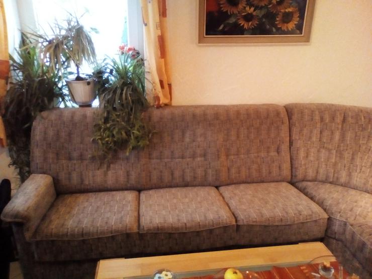 Sehr gut erhaltene Eck-Couchgarnitur mit 2 ausziehbaren Fernsehsessel - Sofas & Sitzmöbel - Bild 4