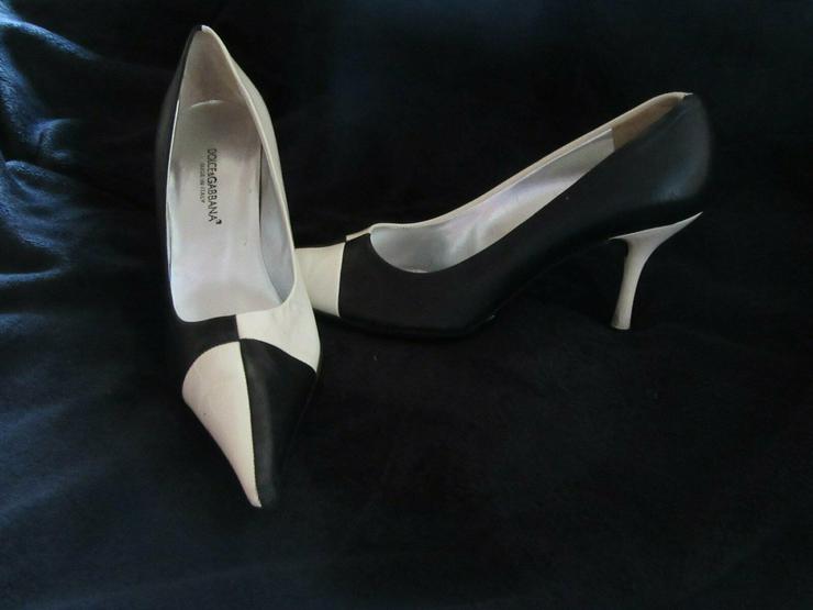  Schwarz-Weiße Dolce & Gabbana Schuhe; Größe 38 - Größe 38 - Bild 9