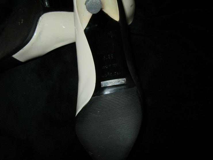  Schwarz-Weiße Dolce & Gabbana Schuhe; Größe 38 - Größe 38 - Bild 17