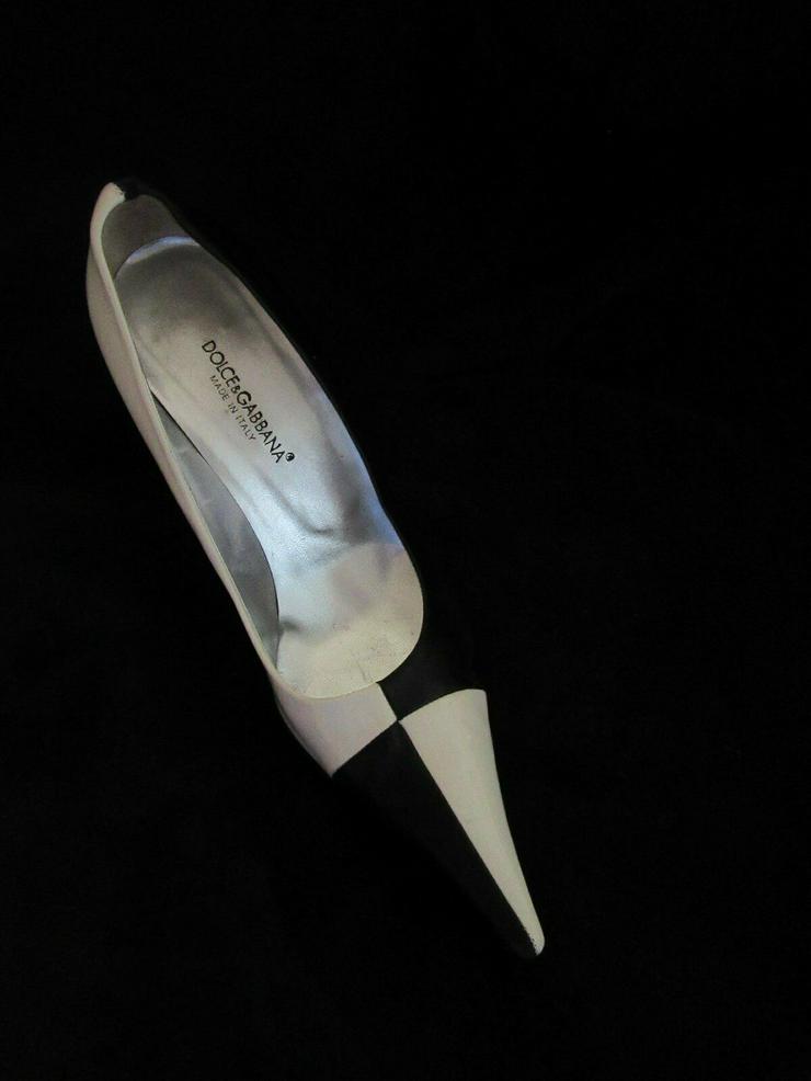  Schwarz-Weiße Dolce & Gabbana Schuhe; Größe 38 - Größe 38 - Bild 7